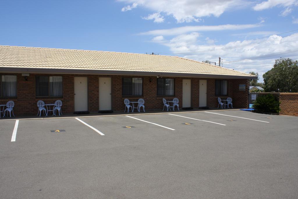 Mid Town Inn Narrabri Szoba fotó