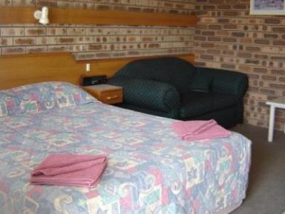 Mid Town Inn Narrabri Kültér fotó
